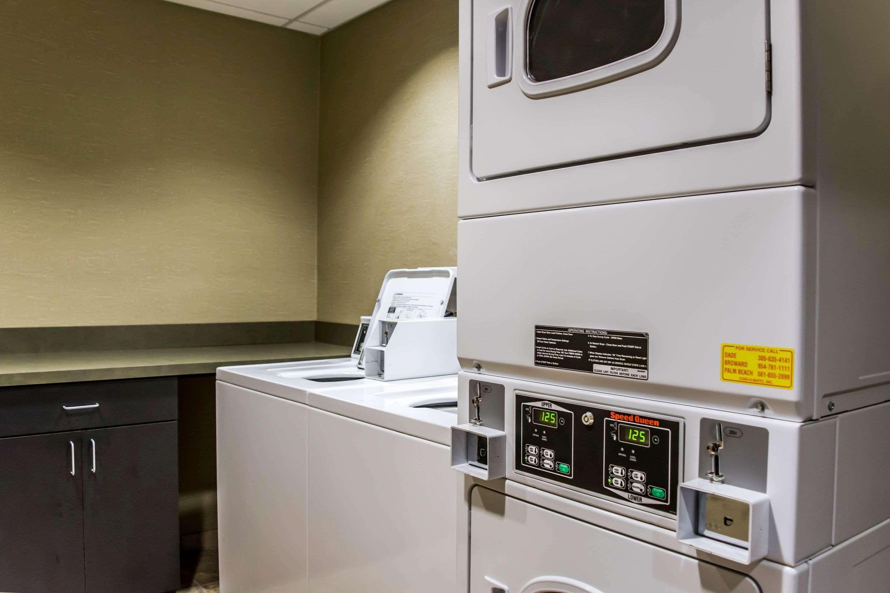 Comfort Suites Palm Bay - Melbourne Eksteriør bilde